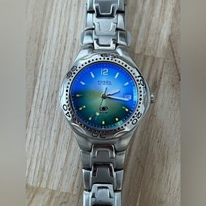 Fossil Ladies Watch Blue Model Ombre Blue Dial Blue Crystal Stainless Bracelet